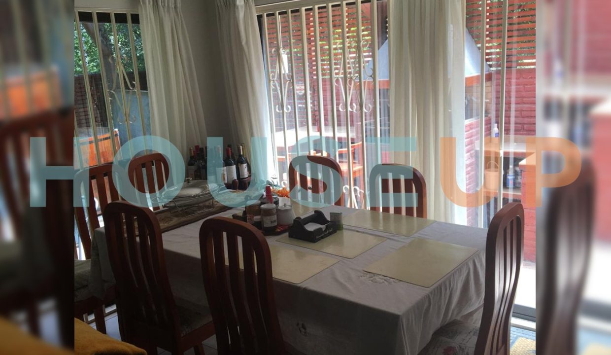 Captura de pantalla 2025-12-08 020132